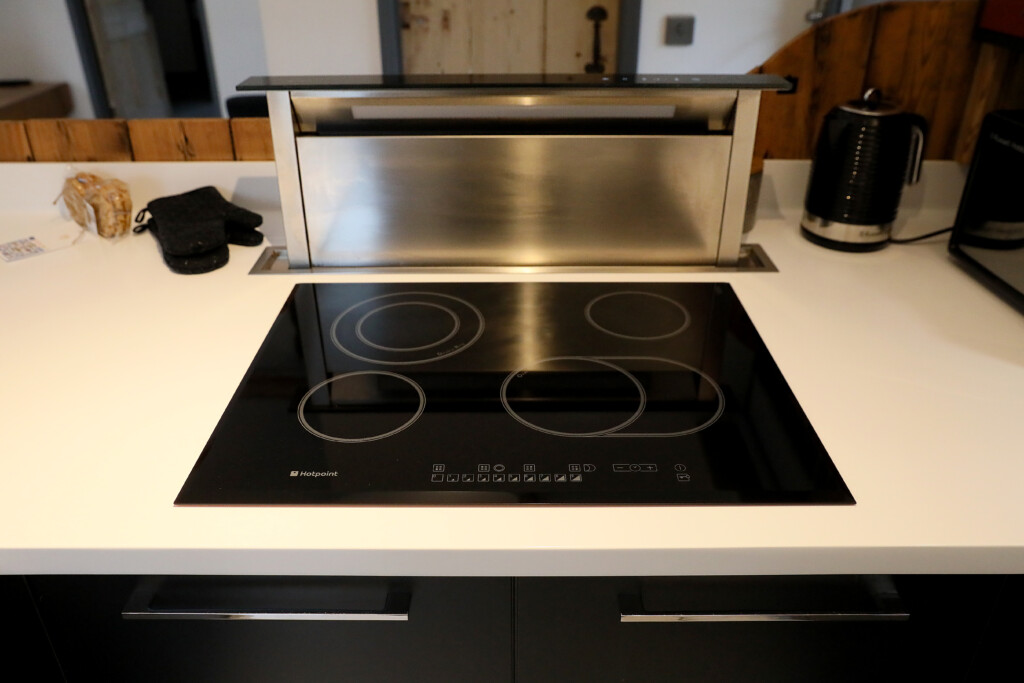 Cooker in our self catering accommodation in Norwich